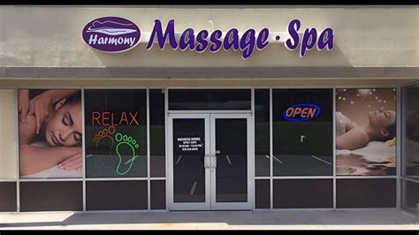 Sexual massage Broxbourne