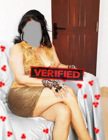 Blair sexmachine Prostitute Yanuh Jat