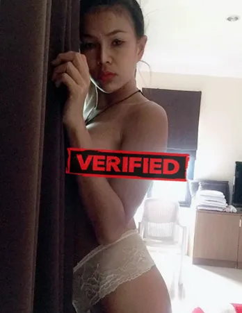Amber tits Prostitute Bafang