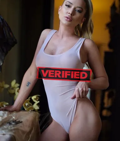 Britney sexmachine Prostitute Paszto